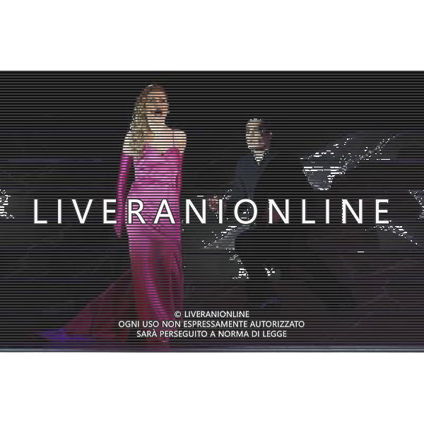 Roma 09/03/2006 - Spettacolo teatrale \' Dracula Opera Rock \' prodotto da David Zard con la regia di Alfredo Arias e le musiche della PFM. Protagonisti Vittorio Matteucci ( dracula ), Sabrina De Siena ( Mina Murray ), Fabio Privitera ( reinfield