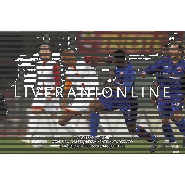 Roma 15/03/2006 Coppa Uefa Roma-Middlesbrough nella foto: Dacourt-Boateng foto Terruso / AG.Aldo Liverani