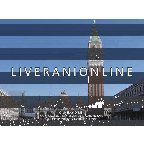 ARCHIVIO ALDO LIVERANI S A S NELLA FOTO PIAZZA SAN MARCO A VENEZIA AGENZIA ALDO LIVERANI 