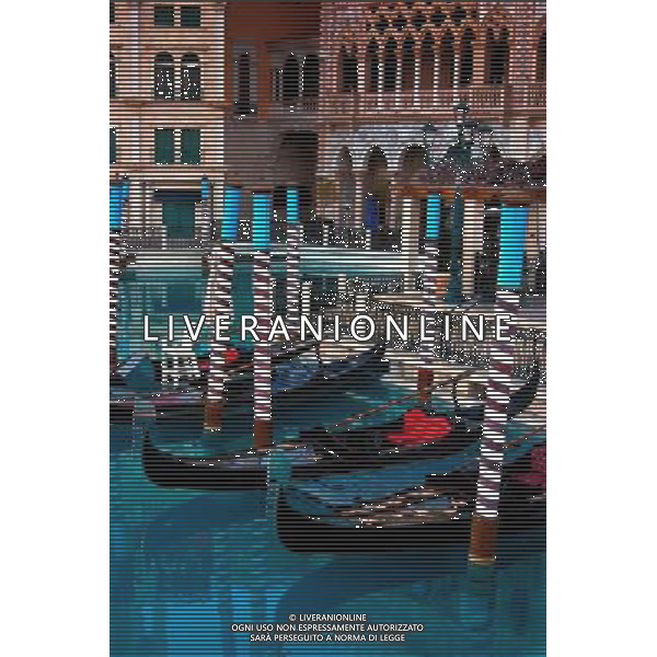 ARCHIVIO ALDO LIVERANI NELLA FOTO GONDOLIERI A VENEZIA AGENZIA ALDO LIVERANI