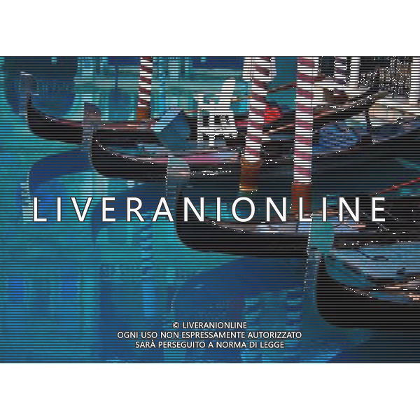 ARCHIVIO ALDO LIVERANI NELLA FOTO GONDOLIERI A VENEZIA AGENZIA ALDO LIVERANI
