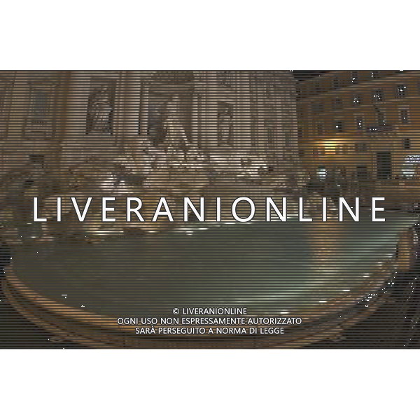 NELLA FOTO FONTANA DI TREVI ROMA IFC-AGENZIA ALDO LIVERANI