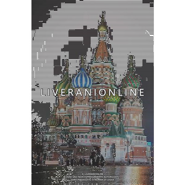 ARCHIVIO ALDO LIVERANI S A S NELLA FOTO St. Basil Cathedral [at night] 4 AGENZIA ALDO LIVERANI