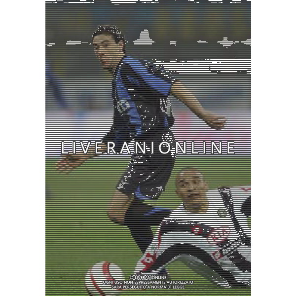 Milano 22-03-2006 coppa italia tim cup 2005/06 inter-udinese 1:0 nella foto kily gonzalez e vidigal ph marco luzzani/ag aldo liverani s.a.s.