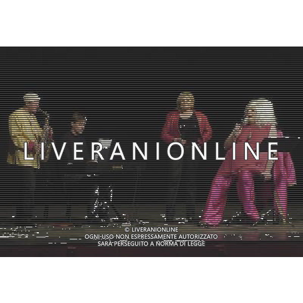 MILANO 23-3-06 TEATRO SMERALDO PRESENTAZIONE DI PLATINETTE \'TUTTO SU DIME\' NELLA FOTO: PLATINETTE PH: CAPRA/LIVERANI