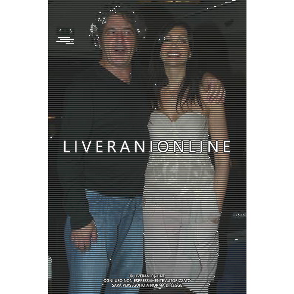 MILANO 28/3/2006 \'SANVITTORE\' VIA PAPIGNANO, 16 PRESENTAZIONE DEL PRIMO ALBUM DI LUISA CORNA: -ACQUA FUTURA- NELLA FOTO FAUSTO LEALI E LUISA CORNA FOTO ROMANO/AG ALDO LIVERANI