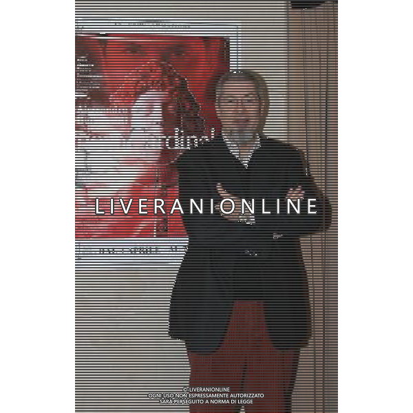 MILANO 3 APRILE 2006 PRESENTAZIONE DELLO SPETTACOLO \'NERO CARDINALE\' NELLA FOTO: ALESSANDRO BENVENUTI PH FRANKY/AG LIVERANI