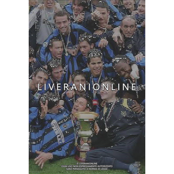 Inter - Milan finale coppa Italia tim cup primavera 05/04/2006 nella foto la premiazionedell\'Inter vincitrice della coppa ph andry/ag. aldo liverani
