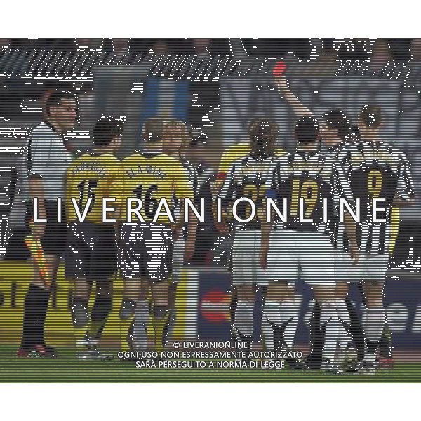Juventus - Arsenal Champions League 05/04/2006 nella foto cartellino rosso per Nedved Picture by Marcello Pozzetti ©IPS Photo Agency /Ag. Aldo liverani ONLY ITALY - NO ABROAD 