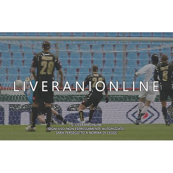 Udine 11-04-2006 Coppa italia semifinalie Udinese-Inter il gol del 0-1 di solari santiago Foto Filippo Venezia-Ag: Aldo Liverani