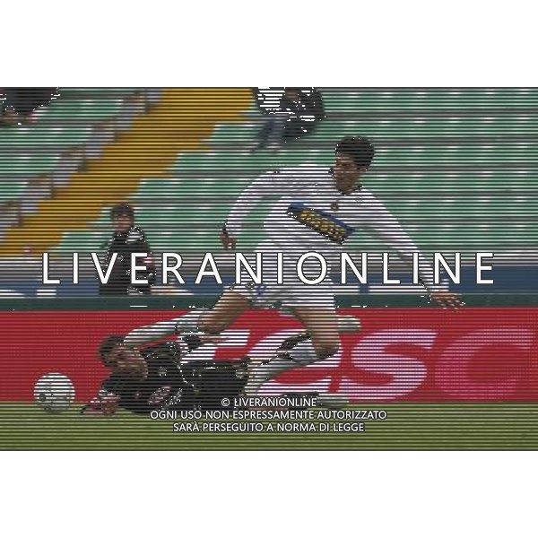 Udine 11-04-2006 Coppa italia semifinalie Udinese-Inter julio cruz in contrasto con bertotto valerio Foto Filippo Venezia-Ag: Aldo Liverani
