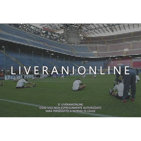 Milano San Siro 18/08/2003 allenamento nazionale italiana nella foto una fase dell allenamento* foto Bagnai/Agenzia Aldo Liverani