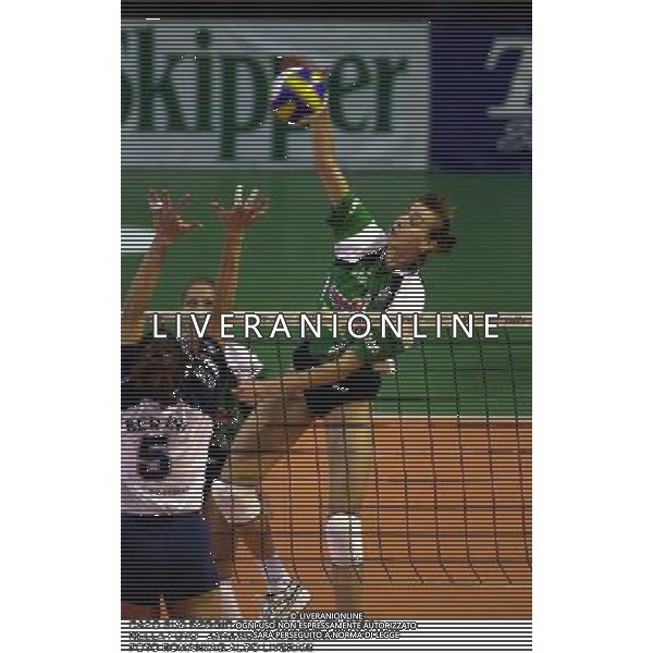 CAPO SUD REGGIO CALABRIA VOLLEY 2000/01 NELLA FOTO ARTAMONOVA EUGENIA FOTO ROMANI/AG.ALDO LIVERANI