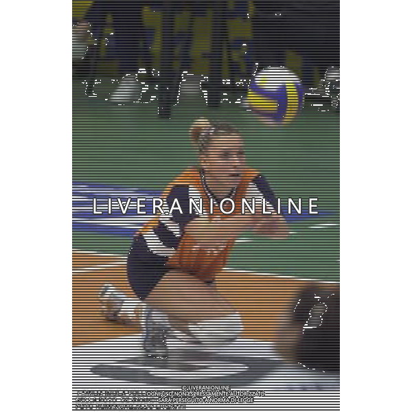 FAMILIA IMOLA VOLLEY 2000/01 NELLA FOTO DE GRANDIS INGRID FOTO ROMANI/AG.ALDO LIVERANI