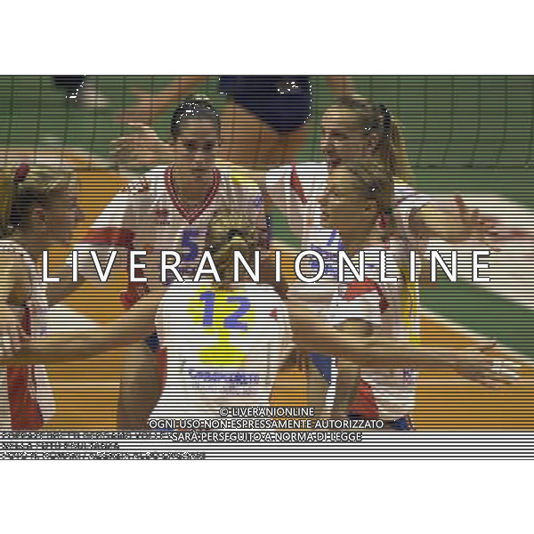 FOPPAPEDRETTI BERGAMO VOLLEY 2000/2001 NELLA FOTO ESULTANZA FOTO N. ROMANI / AGENZIA ALDO LIVERANI