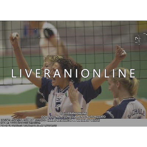 EDISON MODENA VOLLEY 2000/2001 NELLA FOTO BERTINI SABRINA FOTO N. ROMANI / AGENZIA ALDO LIVERANI