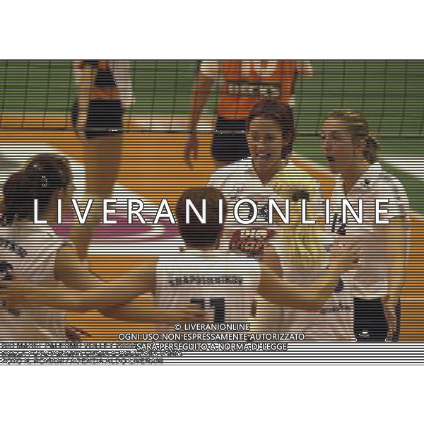 RIO MARSI\' PALERMO VOLLEY 2000/2001 NELLA FOTO PERONA CINZIA E BECCARIA VANIA FOTO N. ROMANI / AGENZIA ALDO LIVERANI