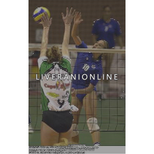 REGGIO EMILIA VOLLEY 2000/2001 NELLA FOTO TORRI ALESSIA FOTO N. ROMANI / AGENZIA ALDO LIVERANI