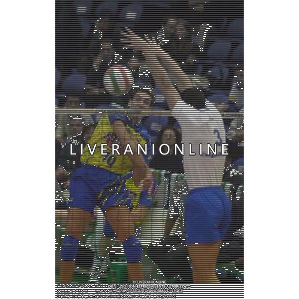 CASA MODENA VOLLEY 2000/2001 NELLA FOTO CANTAGALLI FATO NICOLA ROMANI-AGENZIA ALDO LIVERANI