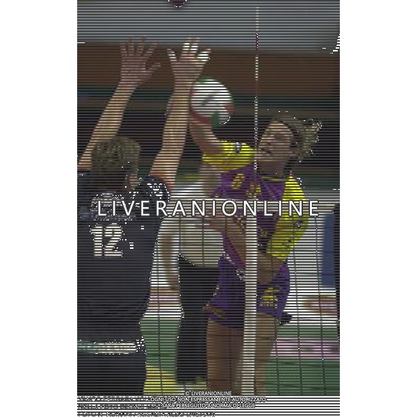 YAHOO FERRARA VOLLEY 2000/2001 NELLA FOTO CERNIC MATEJ FOTO N. ROMANI / AGENZIA ALDO LIVERANI
