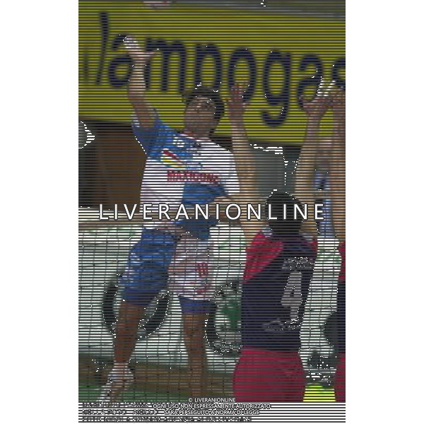 MAXICONO PARMA VOLLEY 2000/2001 NELLA FOTO AIELLO FOTO NICOLA ROMANI-AGENZIA ALDO LIVERANI
