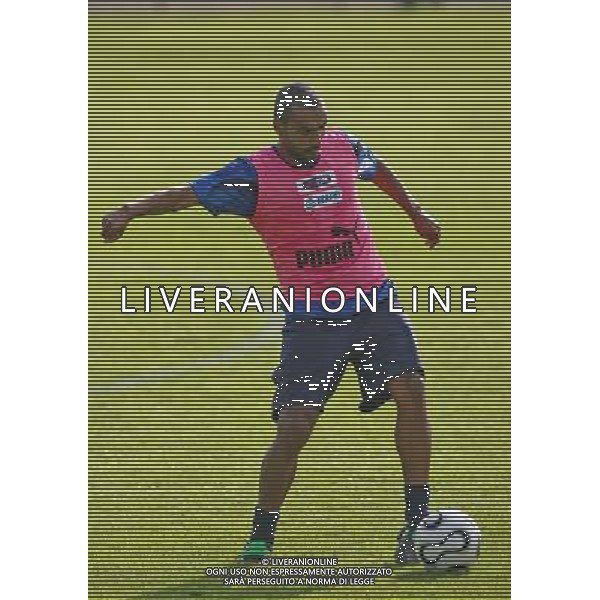 ROMA CENTRO SPORTIVO LA BORGHESIANA 2/5/2006 ALLENAMENTO DELLA NAZIONALE NELLA FOTO LIVERANI FOTO AG ALDO LIVERANI