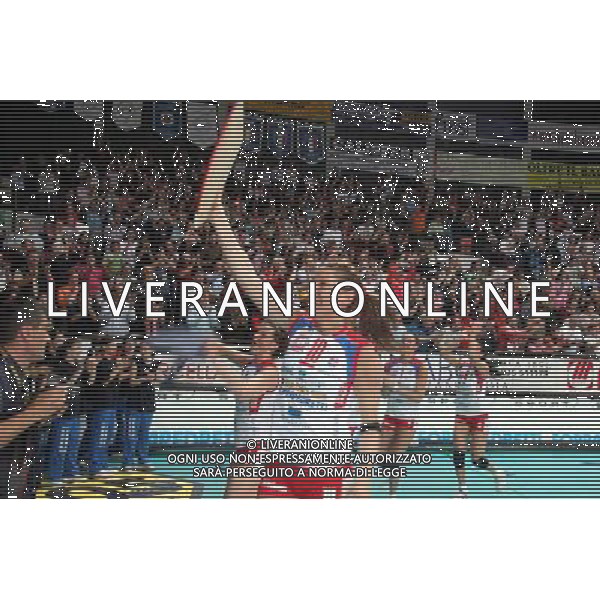 BERGAMO 10/05/2006 FOPPA PEDRETTI-MONTE SCHIAVO FINALE SCUDETTO PALLAVOLO FEMMINILE NELLA FOTO FESTEGGIAMENTI PER LA VITTORIA DEL 7 SCUDETTO AGENZIA ALDO LIVERANI