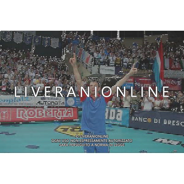 BERGAMO 10/05/2006 FOPPA PEDRETTI-MONTE SCHIAVO FINALE SCUDETTO PALLAVOLO FEMMINILE NELLA FOTO FENOGLIO AGENZIA ALDO LIVERANI