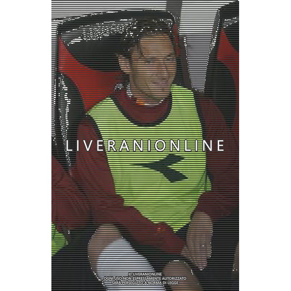 inter - roma finale ritorno coppa italia tim cup 11/05/2006 nella foto francesco totti in tribuna ph luzzani/ag. aldo liverani