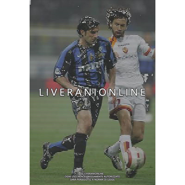 inter - roma finale ritorno coppa italia tim cup 11/05/2006 nella foto luis figo e tommasi damiano ph luzzani/ag. aldo liverani