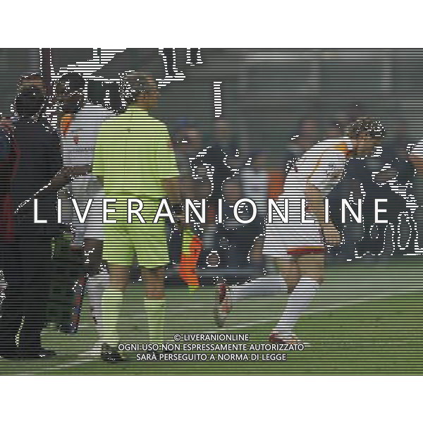 inter - roma finale ritorno coppa italia tim cup 11/05/2006 nella foto entrata in campo di francesco totti in sostituzione di okaka ph luzzani/ag. aldo liverani