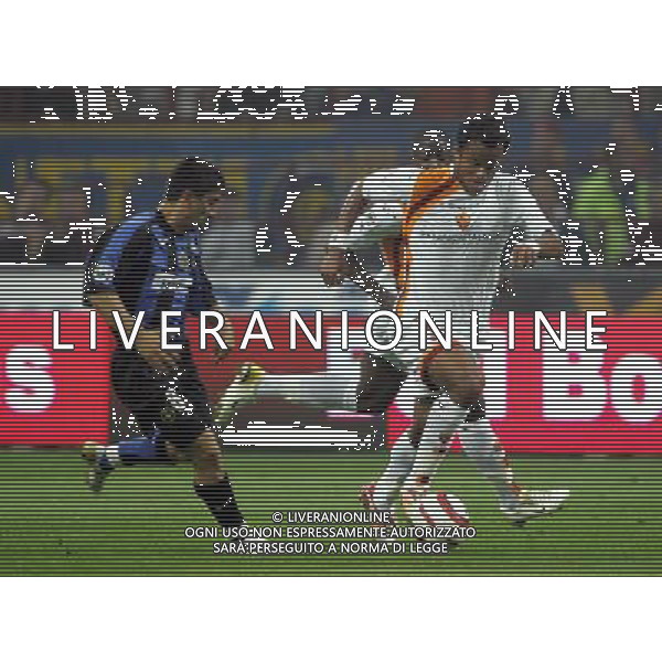 Milano 11/05/2006 finale coppa italia tim cup 2005/06 inter-roma nella foto mancini e pizarro ph marco luzzani/ag aldo liverani s.a.s.