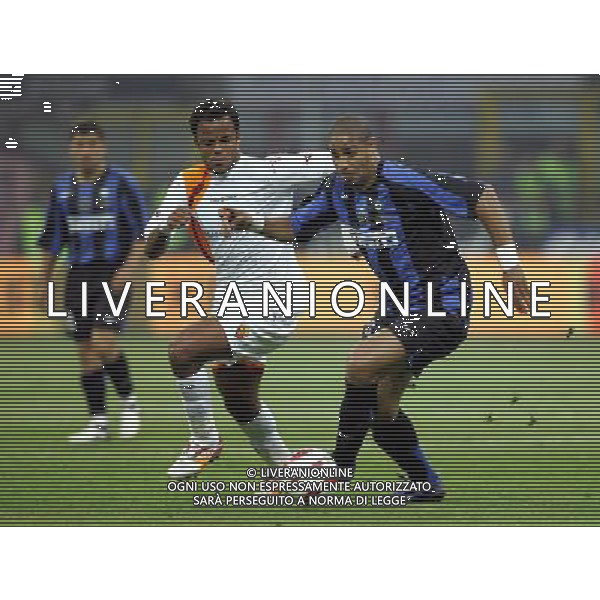 Milano 11/05/2006 finale coppa italia tim cup 2005/06 inter-roma nella foto adriano e mancini ph marco luzzani/ag aldo liverani s.a.s.