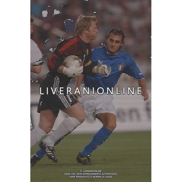 Stoccarda (ger) 20-08-03 Amichevole Germania-Italia nella foto VIERI E KHAN foto marco luzzani/Ag. Aldo Liverani s.a.s.