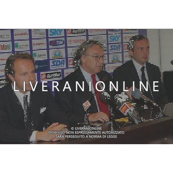 Firenze 13 maggio 2006, alle ore 11.00 presso la Sala Conferenze dello Stadio Franchi conferenza stampa del Presidente Onorario Diego Della Valle e del Presidente Andrea Della Valle ph gianni nucci/ag aldo liverani