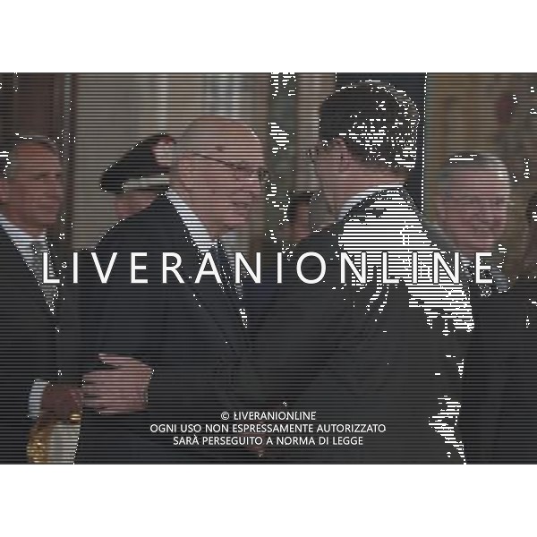 ROMA, 15 MAGGIO 2006 QUIRINALE INSEDIAMENTO DEL PRESIDENTE DELLA REPUBBLICA GIORGIO NAPOLITANO NELLA FOTO IL PRESIDENTE DELLA REPUBBLICA GIORGIO NAPOLITANO E ROMANO PRODI FOTO AG ALDO LIVERANI