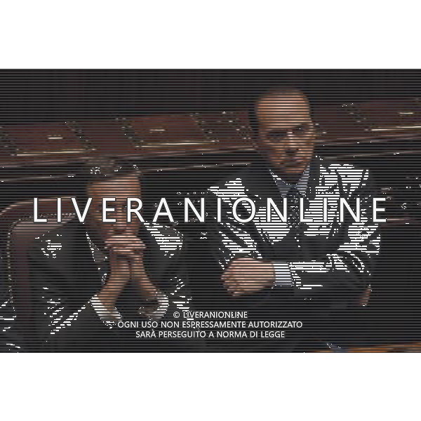 ROMA, 15 MAGGIO 2006 SEDUTA COMUNE CAMERA E SENATO CON I RAPPRESENTANTI DELLE REGIONI PER IL GIURAMENTO DEL PRESIDENTE DELLA REPUBBLICA GIORGIO NAPOLITANO NELLA FOTO GIANFRANCO FINI - SILVIO BERLUSCONI FOTO AG ALDO LIVERANI