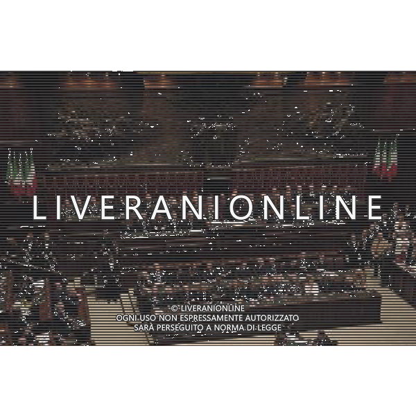 ROMA, 15 MAGGIO 2006 SEDUTA COMUNE CAMERA E SENATO CON I RAPPRESENTANTI DELLE REGIONI PER IL GIURAMENTO DEL PRESIDENTE DELLA REPUBBLICA GIORGIO NAPOLITANO NELLA FOTO L\'AULA DELLA CAMERA CON BANDIERE E DRAPPI TRICOLORE FOTO AG ALDO LIVERANI