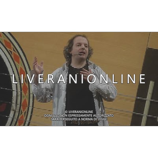 MILANO 16-5-06 TEATRO CIAK SPETTACOLO DI DADO \'SUONO, CANTO, RECITO... E BALLICCHIO\' NELLA FOTO : DADO PH: CAPRA/LIVERANI