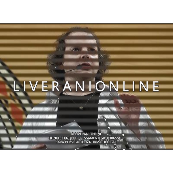 MILANO 16-5-06 TEATRO CIAK SPETTACOLO DI DADO \'SUONO, CANTO, RECITO... E BALLICCHIO\' NELLA FOTO : DADO PH: CAPRA/LIVERANI