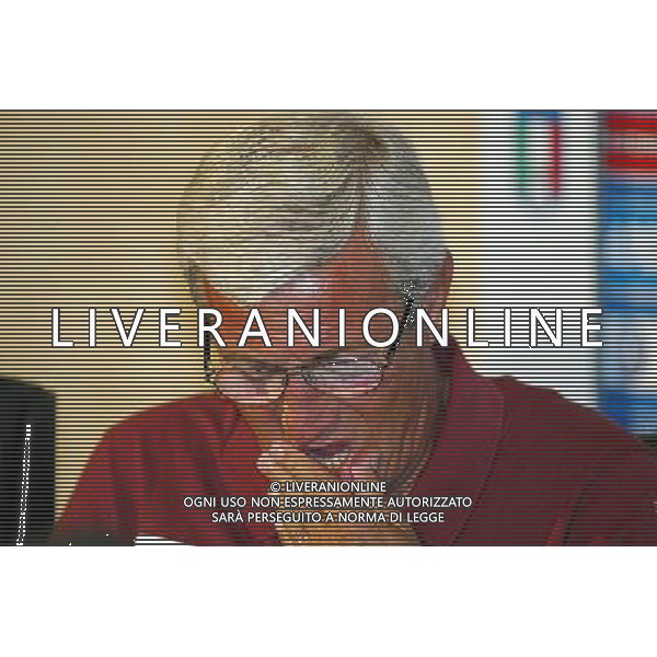 Coverciano (Fi) 22/05/2006 Raduno della Nazionale Italiana di Calcio nella foto marcello lippi in conferenza stampa ph gianni nucci/ag. aldo liverani