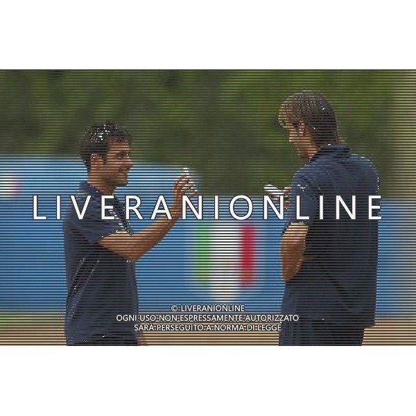 Coverciano (Fi) 23/05/2006 Allenamento nazionale italiana (secondo giorno) nella foto marco marchionni e alberto gilardino ph gianni nucci/ag. aldo liverani