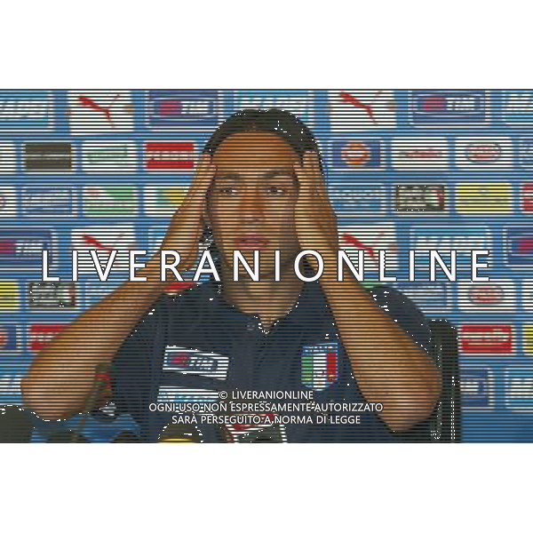 Coverciano (Fi) 23/05/2006 Allenamento nazionale italiana (secondo giorno) nella foto alessandro nesta in conferenza stampa ph gianni nucci/ag. aldo liverani