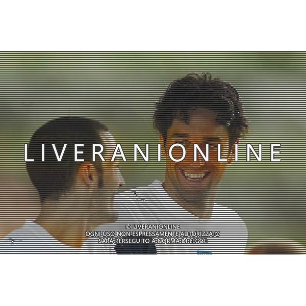 Coverciano (Fi) 23/05/2006 Allenamento nazionale italiana (secondo giorno) nella foto luca toni con gianluca zambrotta ph gianni nucci/ag. aldo liverani