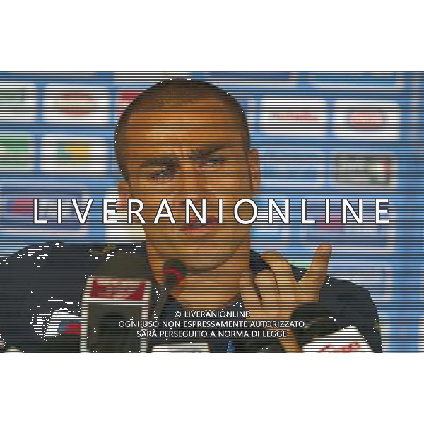 Coverciano (Fi) 24/05/2006 allenamento della Nazionale Italiana di Calcio in ritiro nella foto Fabio Cannavaro in conferenza Stampa ph gianni nucci/ag. aldo liverani