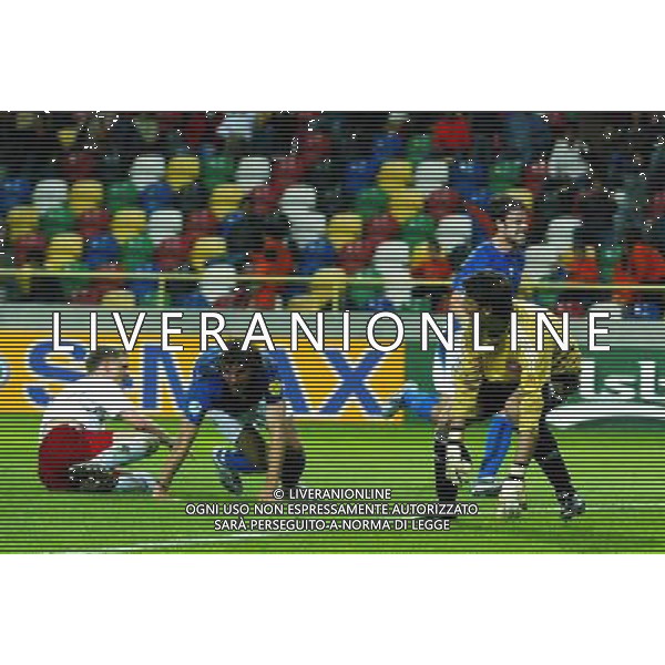 ITALIA - DANIMARCA EUROPEI UNDER 21 AVEIDO - PORTOGALLO 24/05//2006 NELLA FOTO: IL GOL DI BIANCHI DEL 3-3 PH BELLINI/AG. ALDO LIVERANI