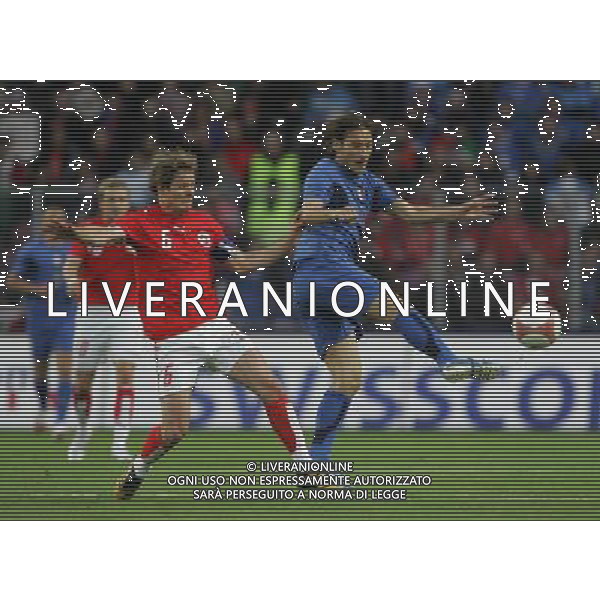 Ginevra 31/05/2006 Svizzera-Italia nella foto: totti e vogel foto Luzzani/Ag.aldo Liverani