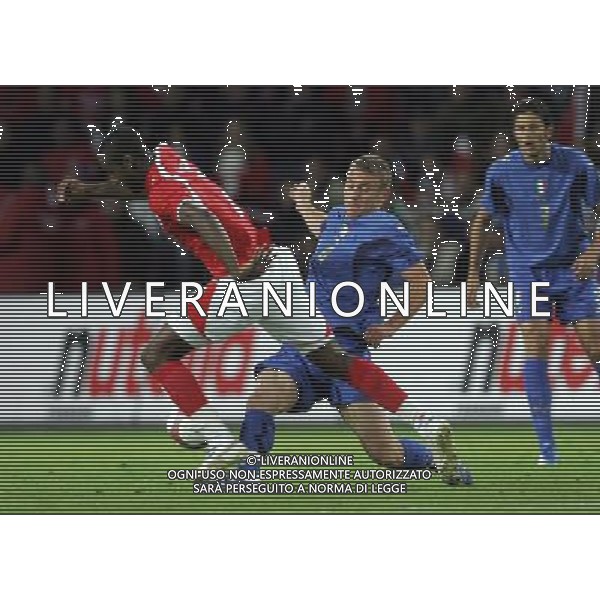 Ginevra 31/05/2006 Svizzera-Italia nella foto: de rossi e djourou foto Luzzani/Ag.aldo Liverani