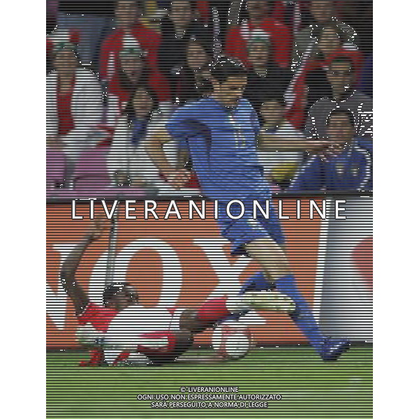 Ginevra 31/05/2006 Svizzera-Italia nella foto: iaquinta e djourou foto Luzzani/Ag.aldo Liverani
