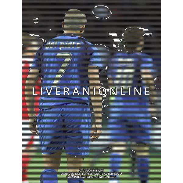 Ginevra (CH) 31-05-2006 svizzera-italia 1:1 nella foto del piero e totti ph marco luzzani/ag aldo liverani s.a.s.